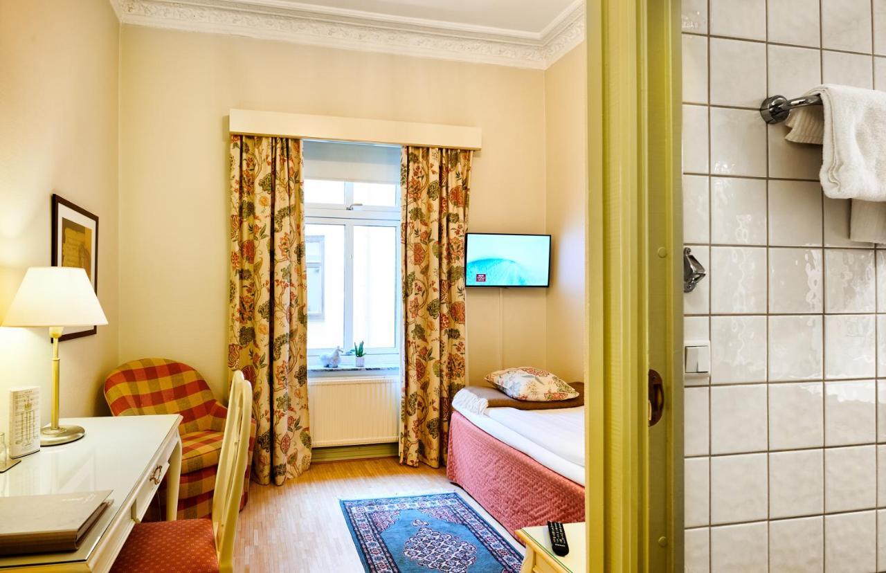 Hotell Royal 3*
