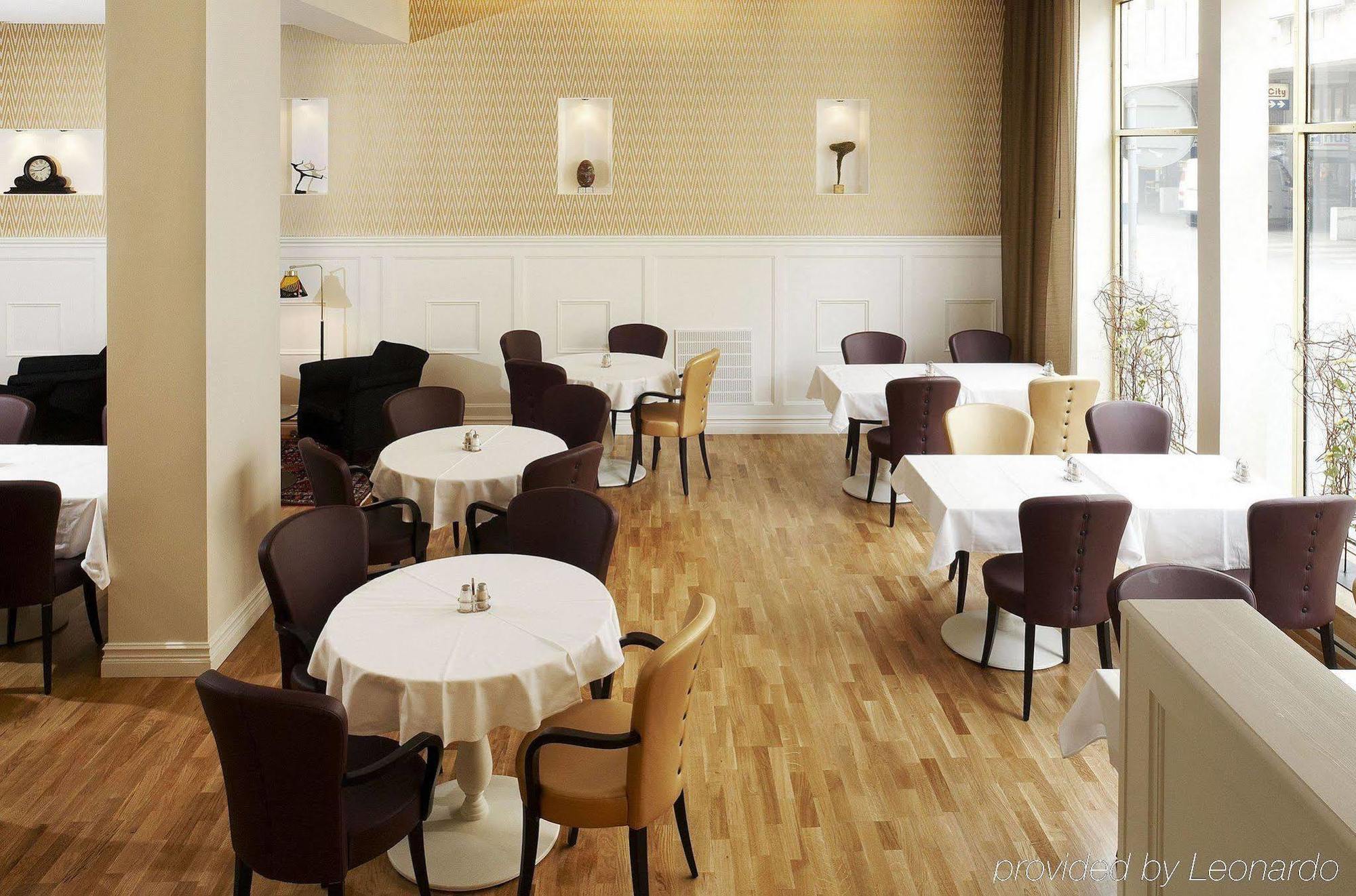 Hotell Royal 3*