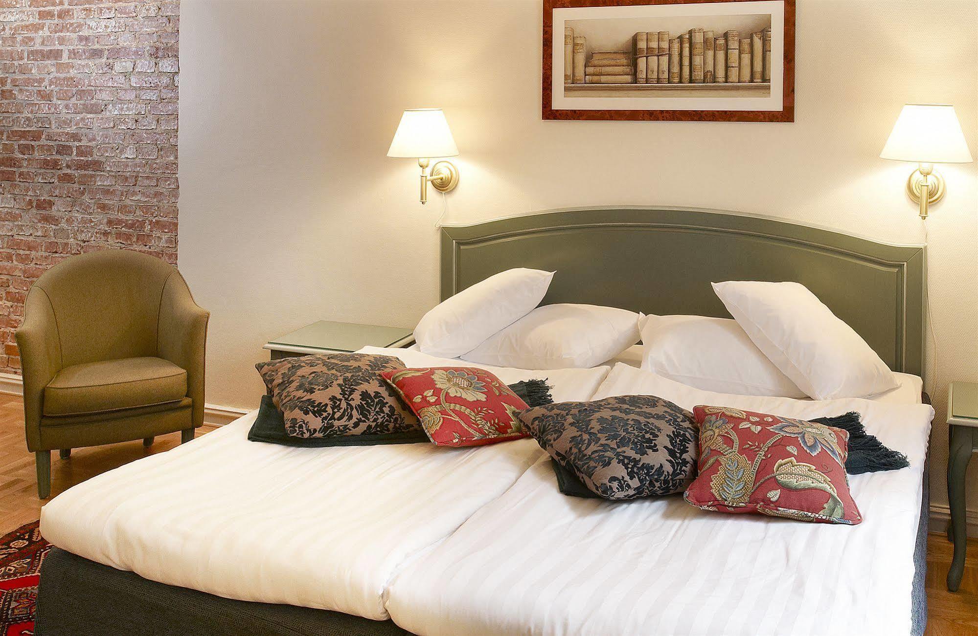 Royal Hotell 3*